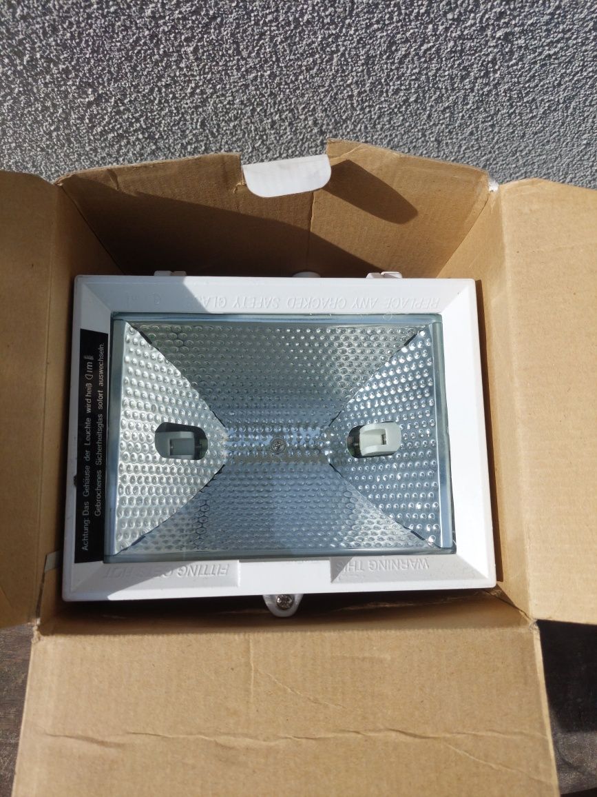 Lampa halogenowa 500W - Nowa