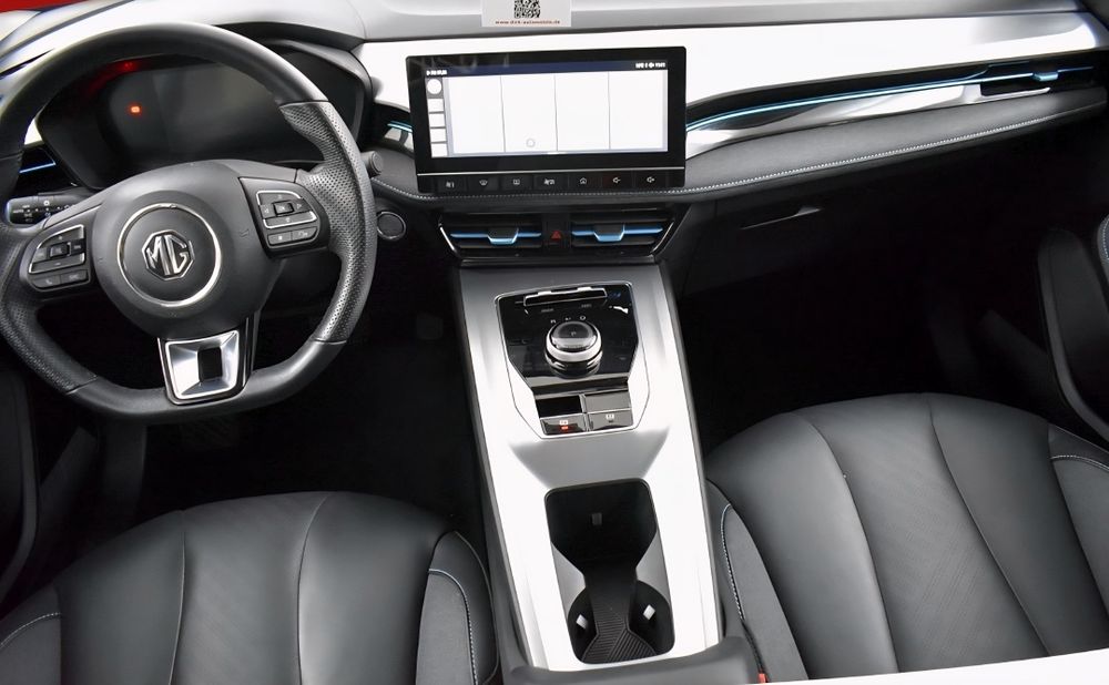MG MG5 61KWH Luxury - Aluguer viatura TVDE  (Uber e Bolt)