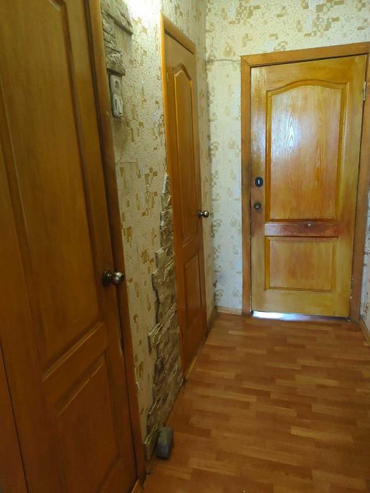 трикімнатна квартира