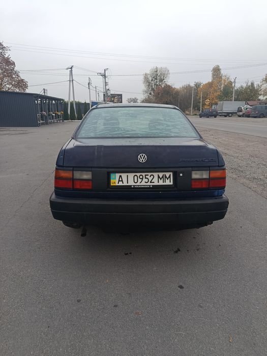 Пасат б3 в акуратному стані 1.6