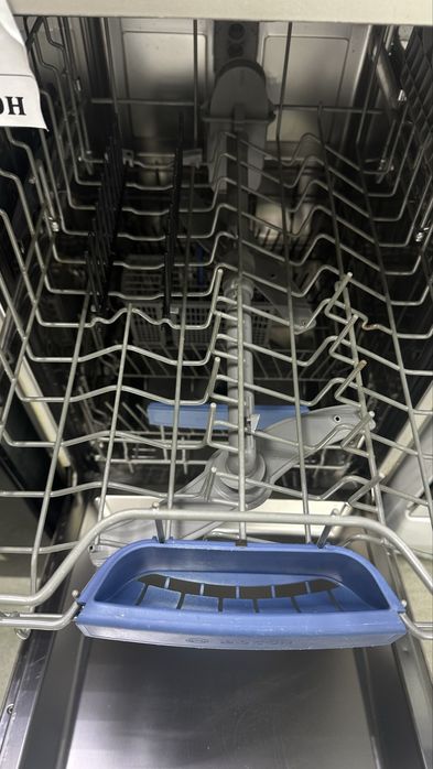 Посудомийна машина Bosh SPS 53E08EU