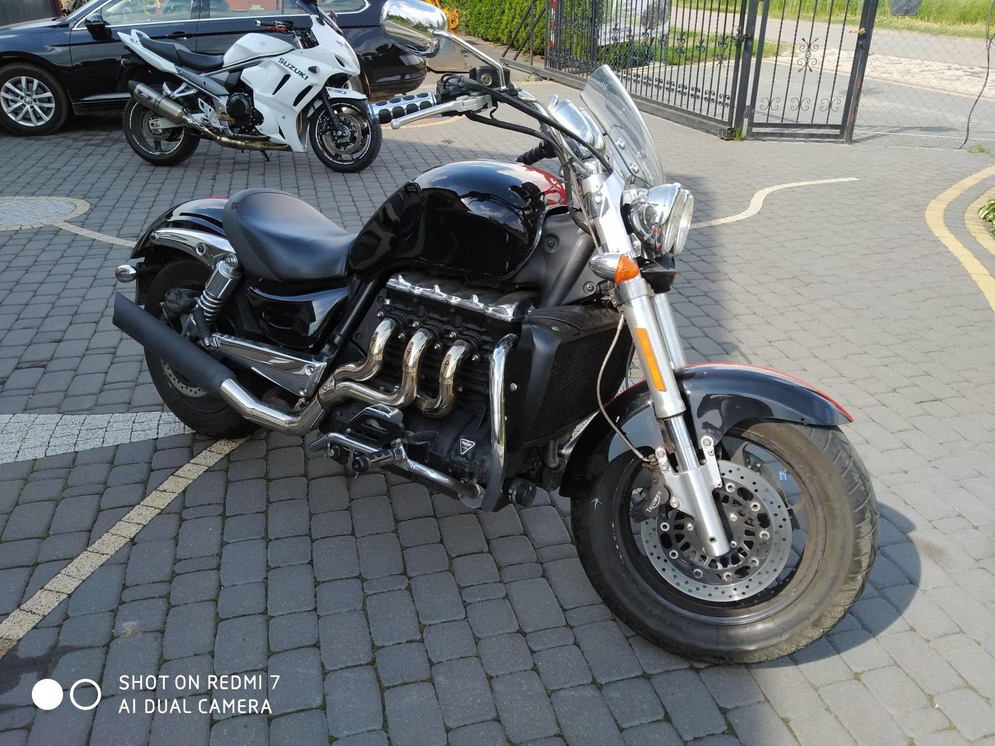 Triumph Rocket uszkodzony ,