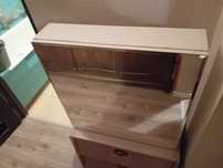Szafka łazienkowa z lustrem 60x60x14