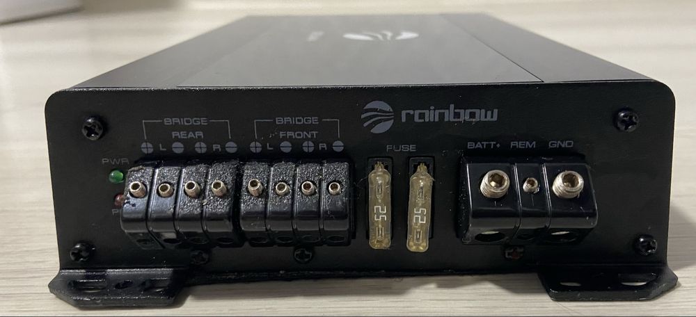 4-х канальный усилитель Rainbow Dream 4