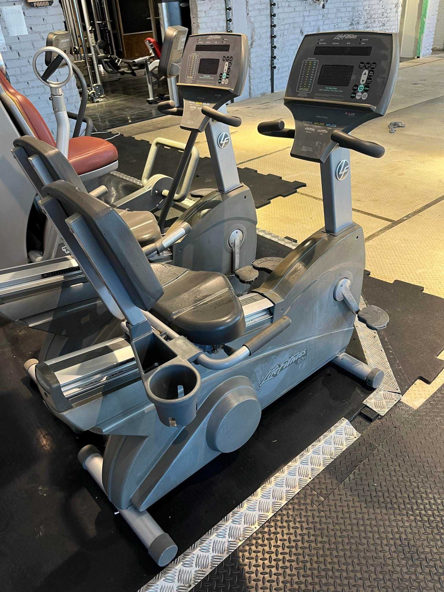 Rower stacjonarny LifeFitness Excite New Recline 700