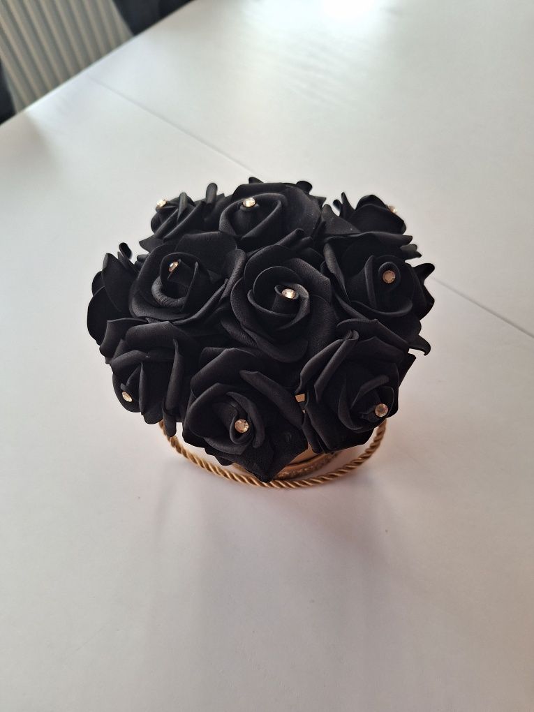 Flower box złoty czarne i zlote dodatki mega efekt