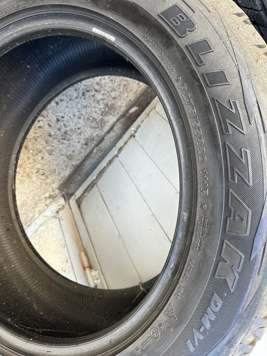 Bridgestone Blizzak DM-V1 275/55 R20 111R 2021 года made in Japan зима