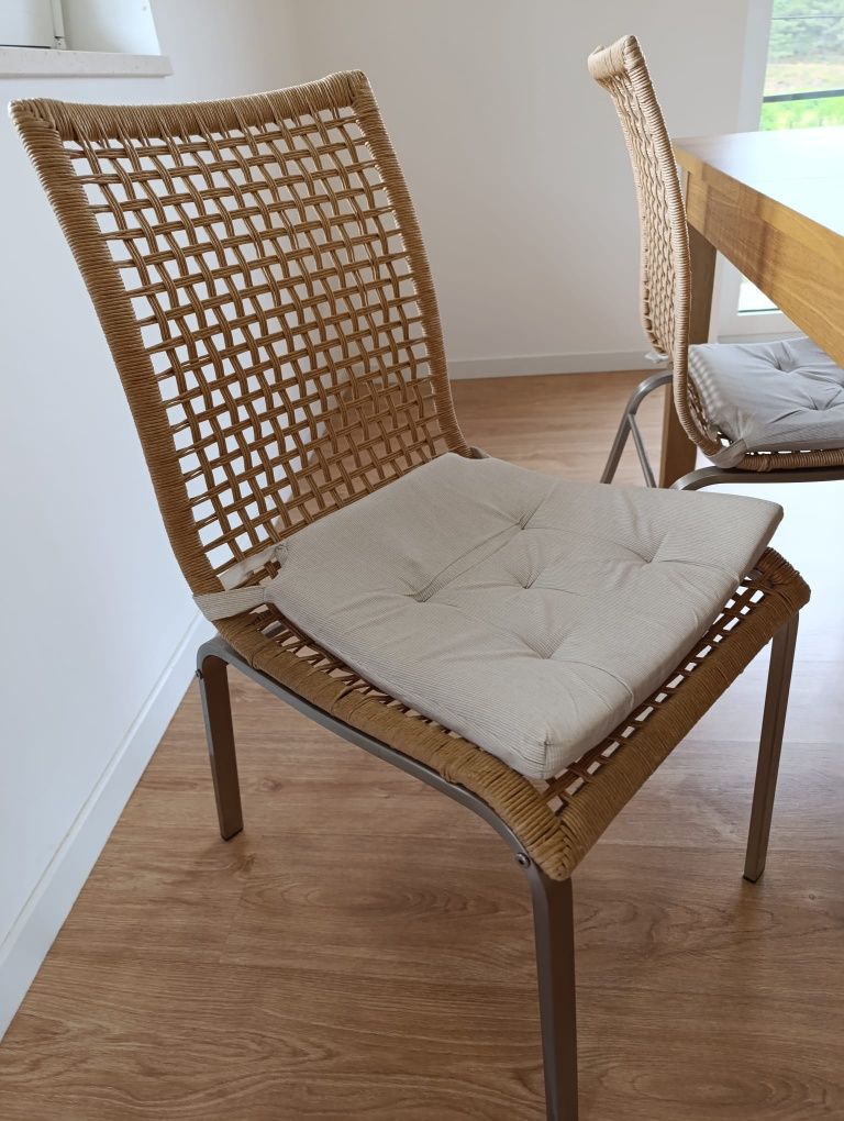 Mesa extensível ikea com cadeiras