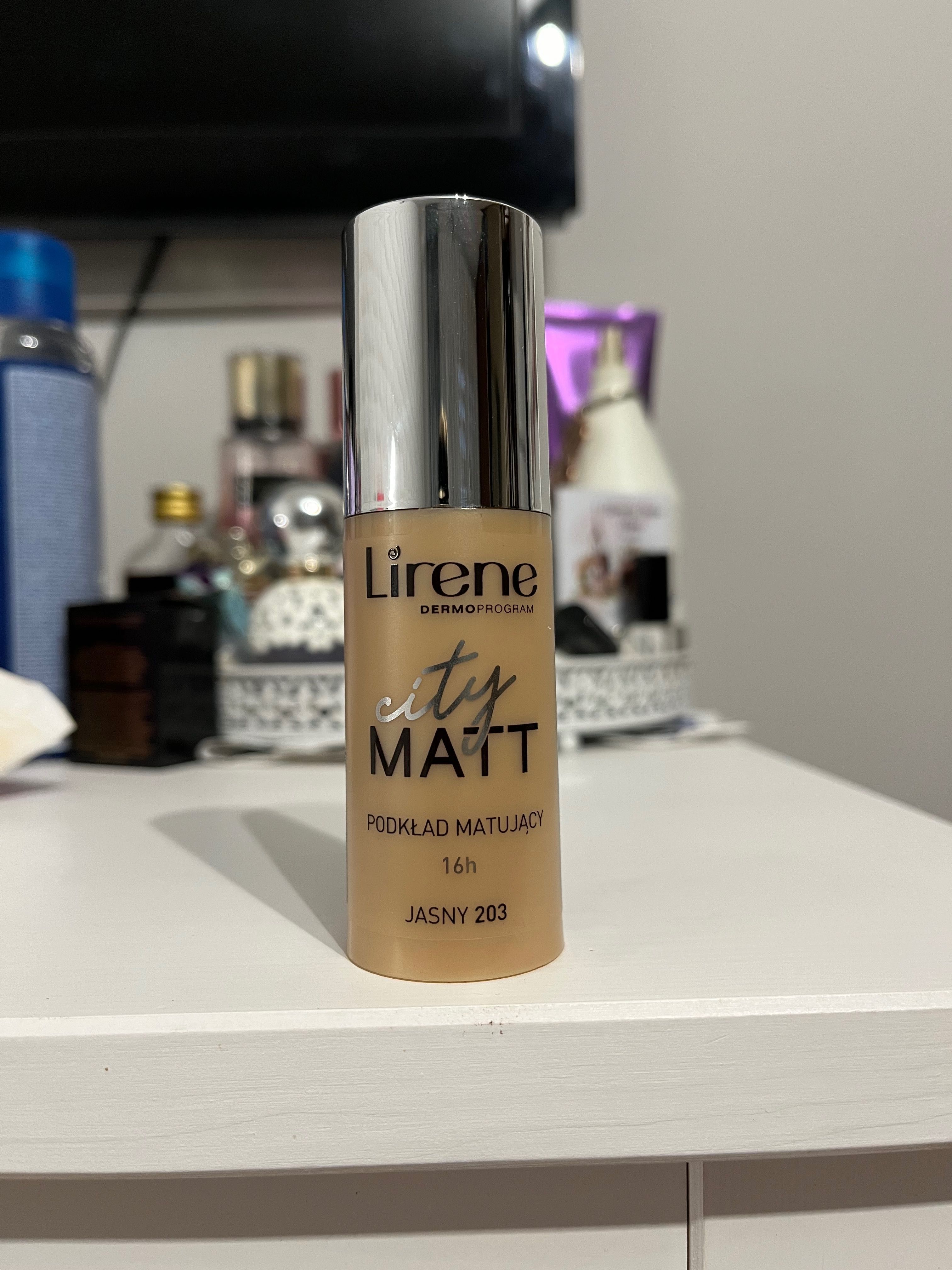 Podkład fluid Lirene Sattin Matt