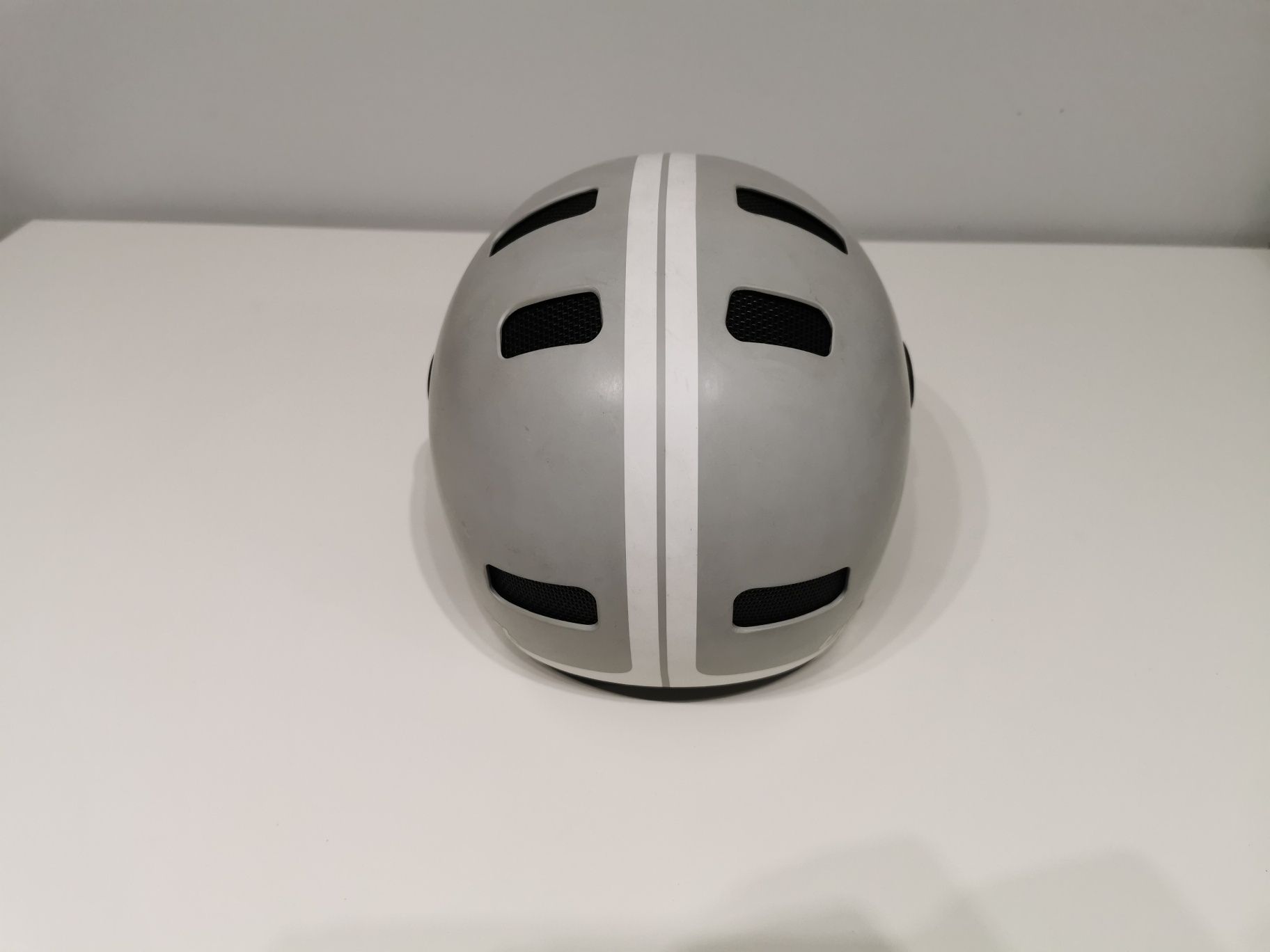 Kask Uvex Visor City V 55-58 cm S-M rowerowy zadbany