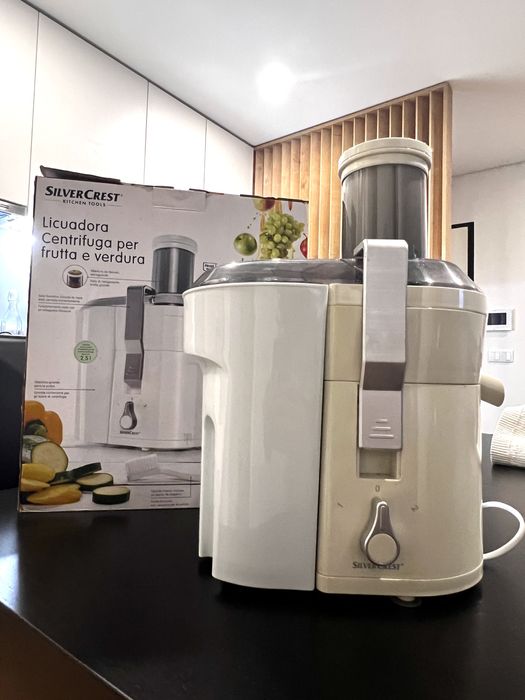 Maquina de fazer sumos