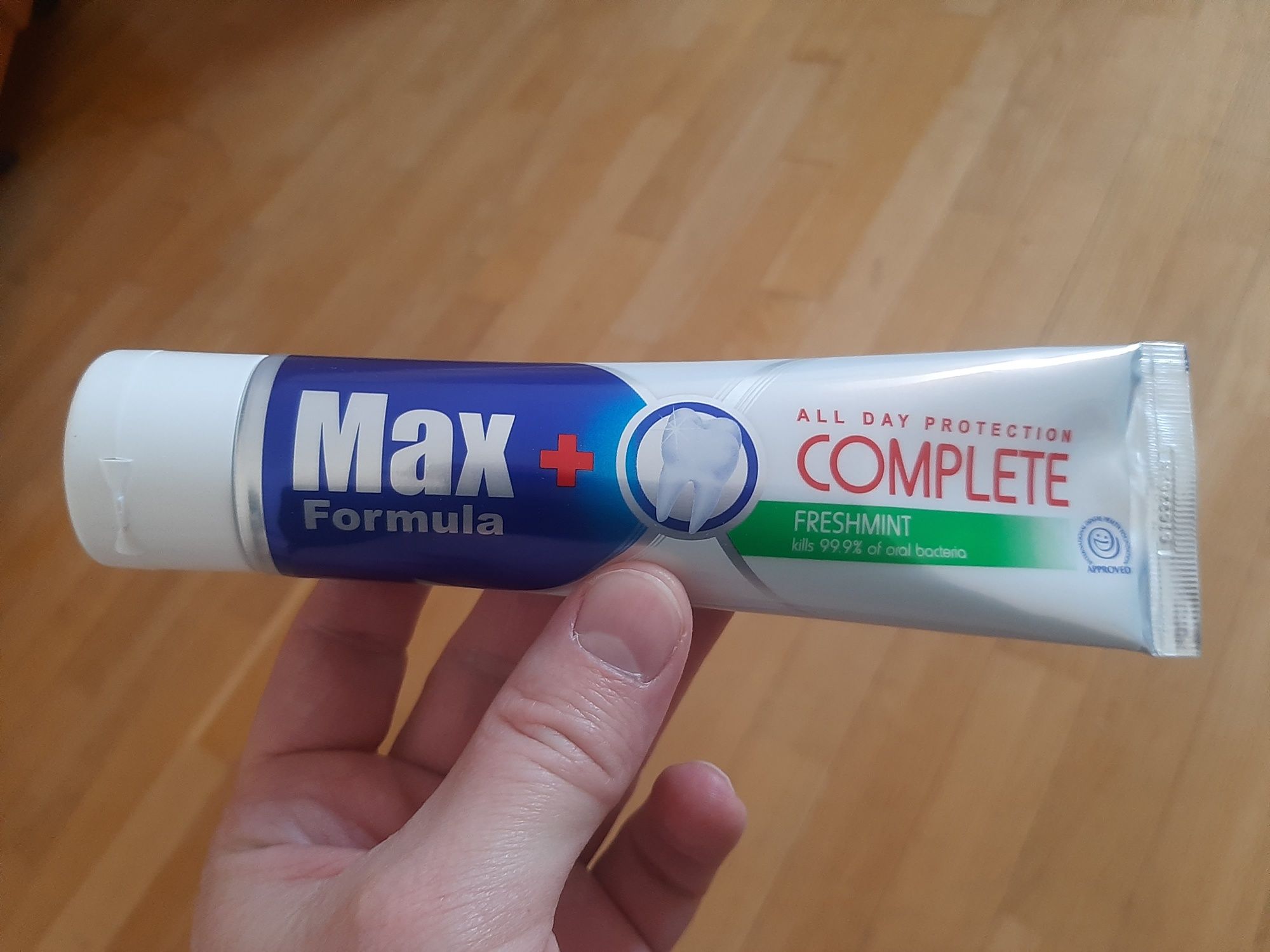 Зубна паста Max Formula plus Freshmint оригінальна