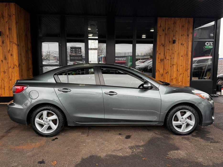 Продам  Mazda 3 2011. Можна в розстрочку, під викуп.