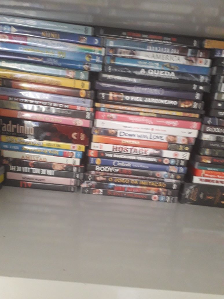 Set de dvd filmes e outros