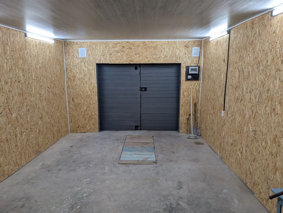 Гараж 6х4 с комнатой 4х2.2 Космонавтов , швейная фабрика