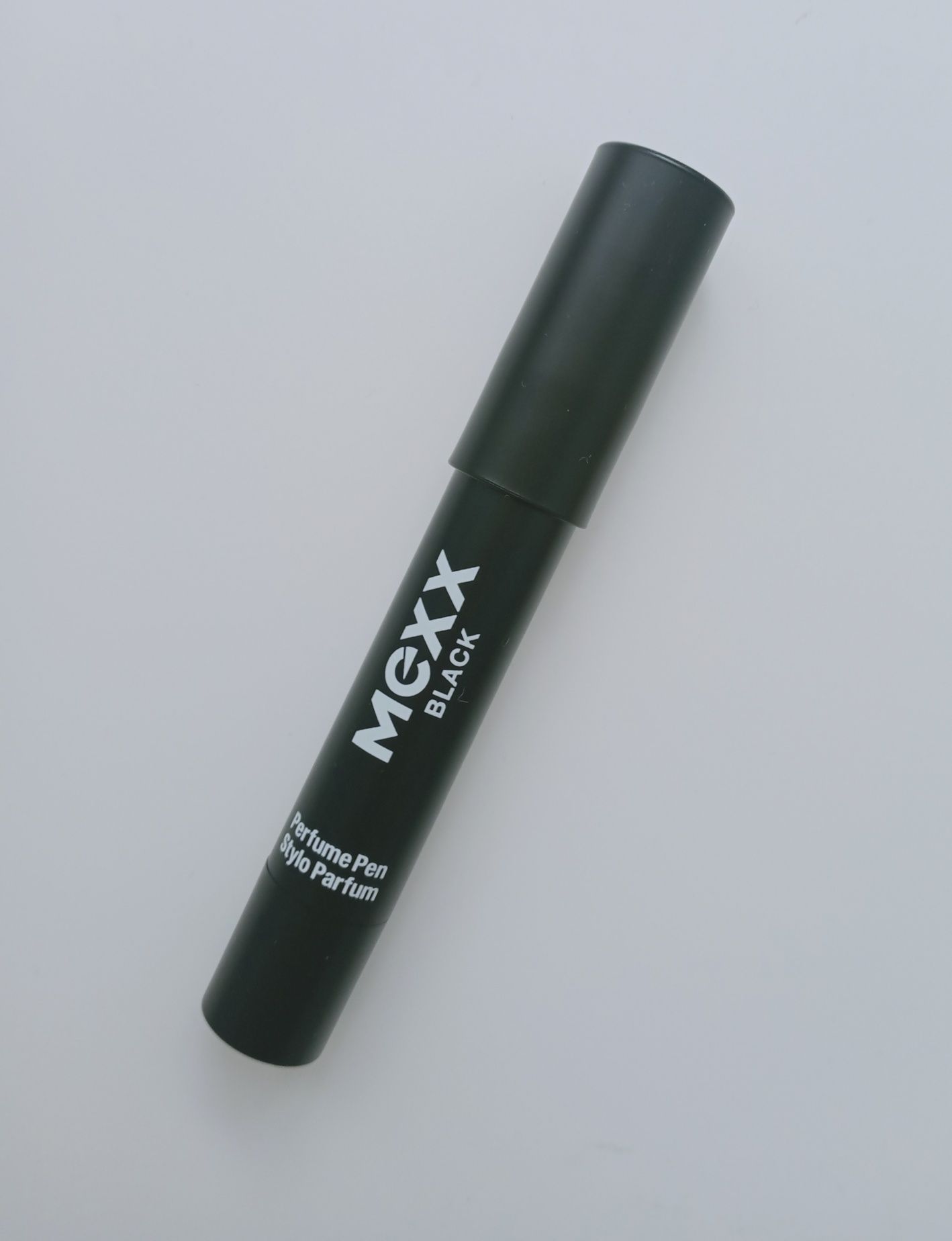 Mexx Black woda perfumowana 3 g
Perfume to Go to niezbędny element wyp