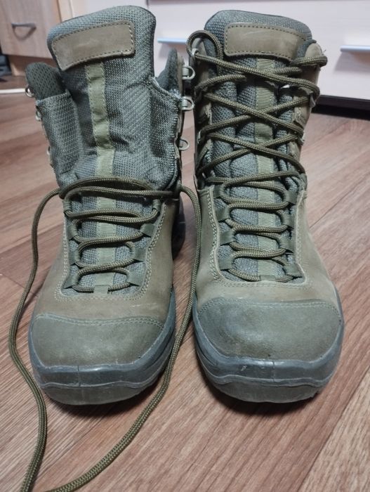 Армійські берци.Армійські черевики з відмінною якістю. Допоможуть вам