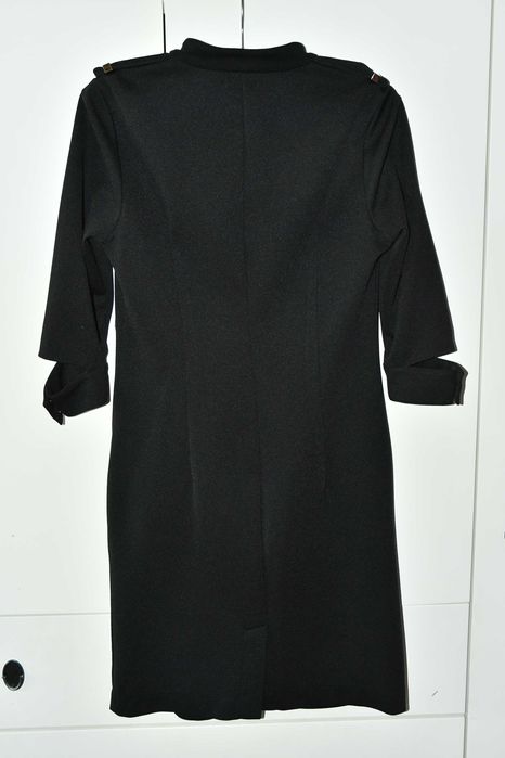 Sukienka czarna 38