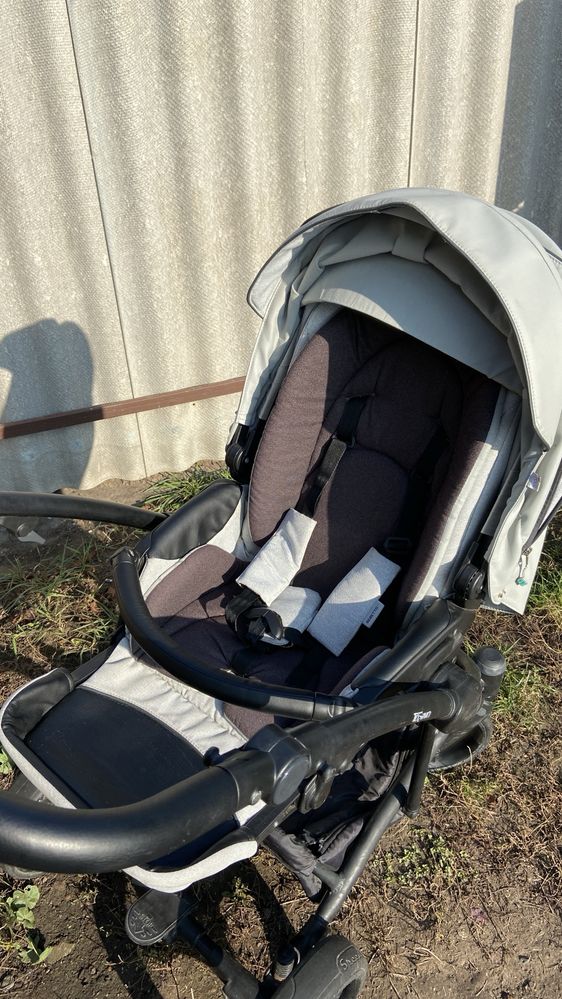 Срочно продам  Коляску  2 в 1 Bebetto Torino