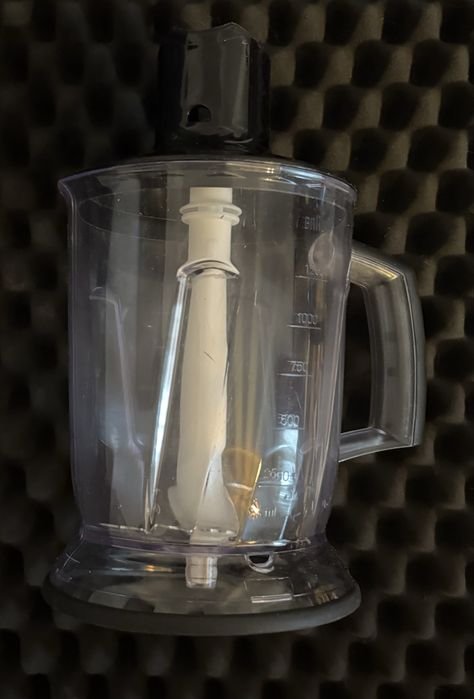 Blender kielichowy, mikser do przygotowywania papek dla niemowlaków