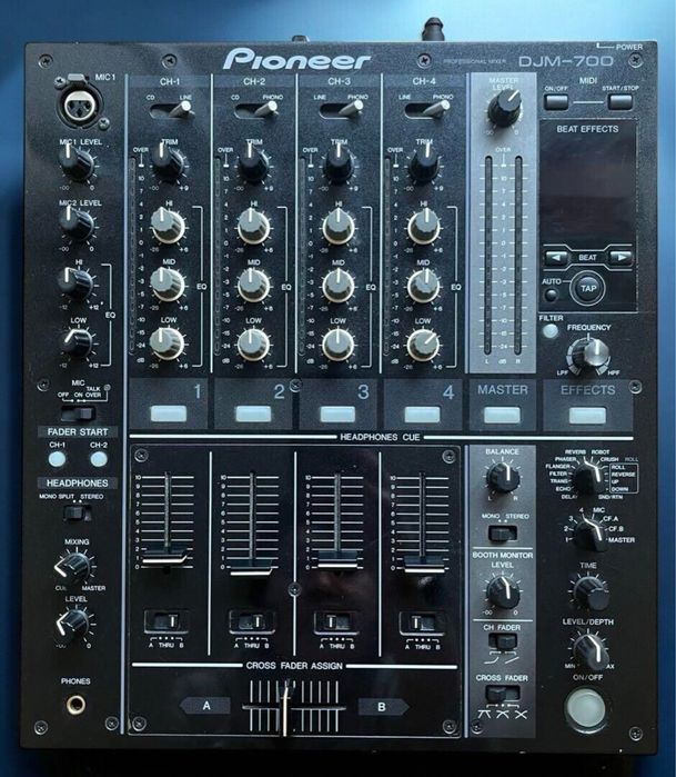 Djm 700 pioneer usada