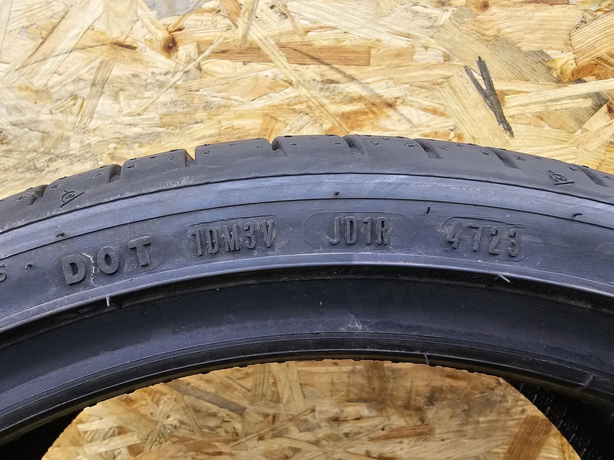 Idealne!!  2023rok!!  225/35 r18 Dunlop Sport Maxx RT2