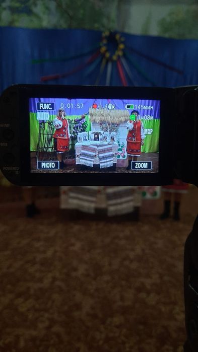 Canon Legria HF G10- відеокамера