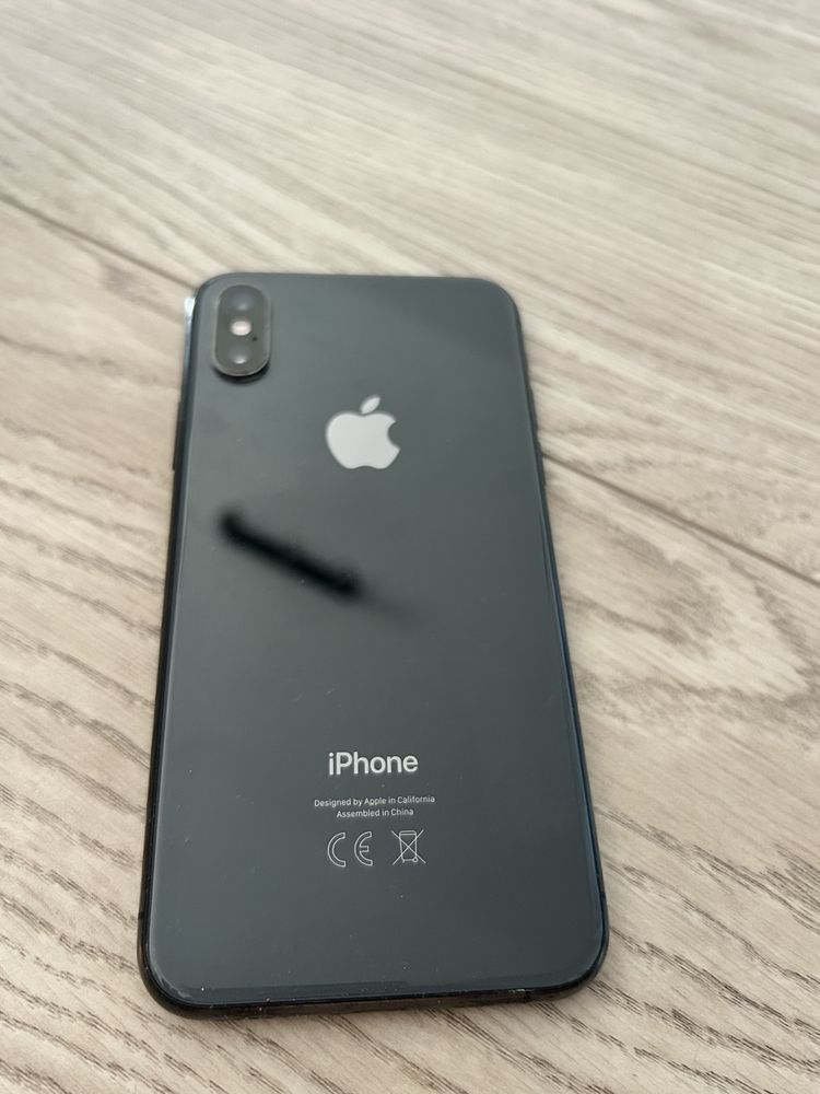 Sprzedam Iphone XS 64gb