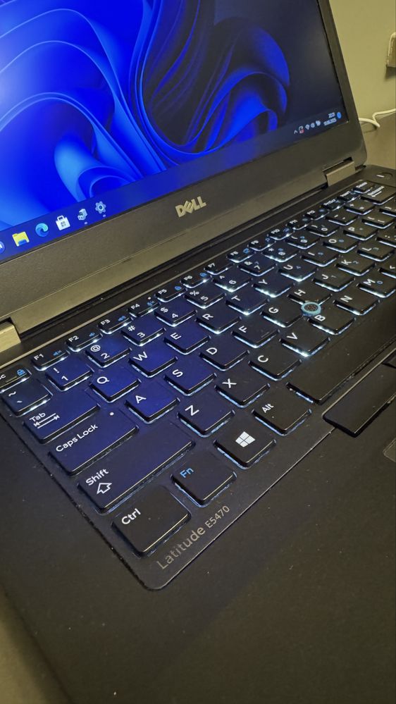 Dell 5470 i5 8gb ddr4 256ssd 14 FH mat wifi hdmi nowa bateria Win 11