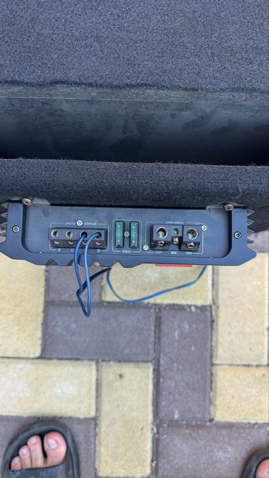 Продам Сабвуфер KICX з усилком молот