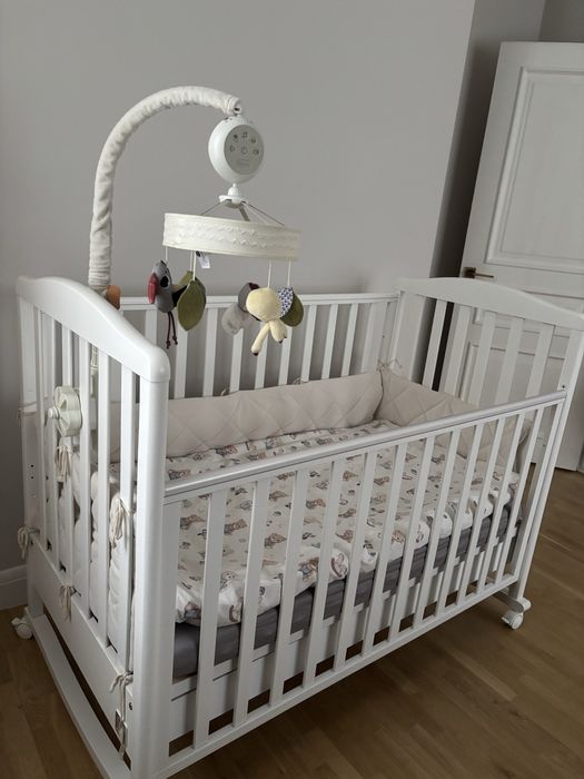 Ліжечко Italbaby, бортики, мобіль Tiny love