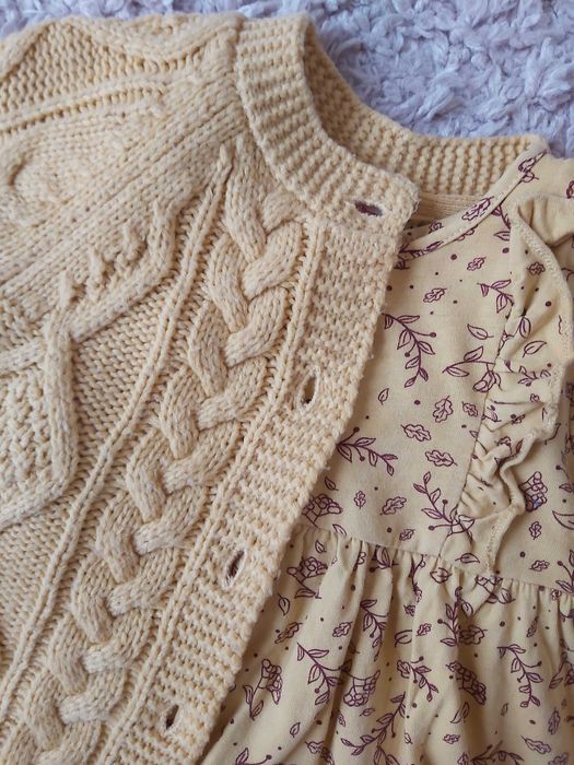 Sukienki i sweterki r. 80/86