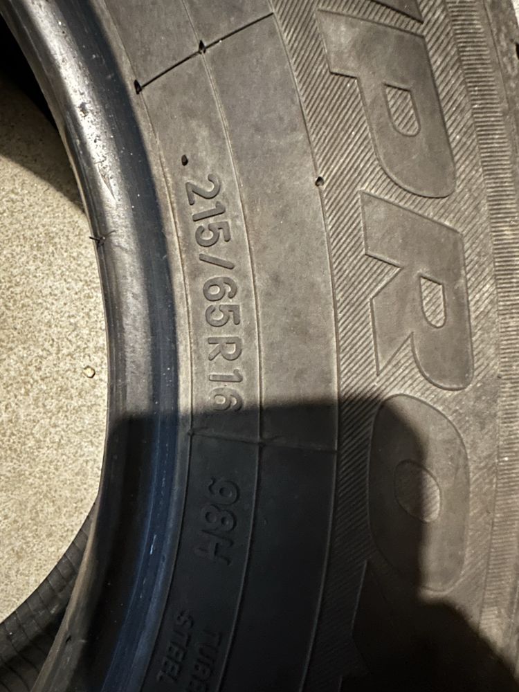 2x opony zimowe toyo 215/65 R16 ok 6,5mm
