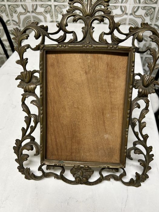 Moldura bronze antiga