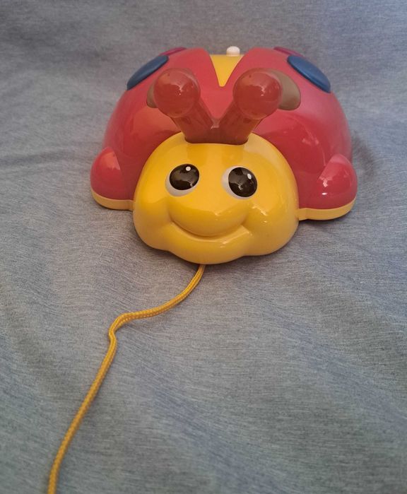 Muzyczna biedronka do ciągnięcia Megcos ze światłem i dźwiękiem