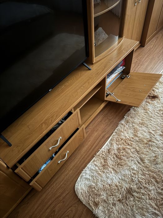 Стінка у вітальню