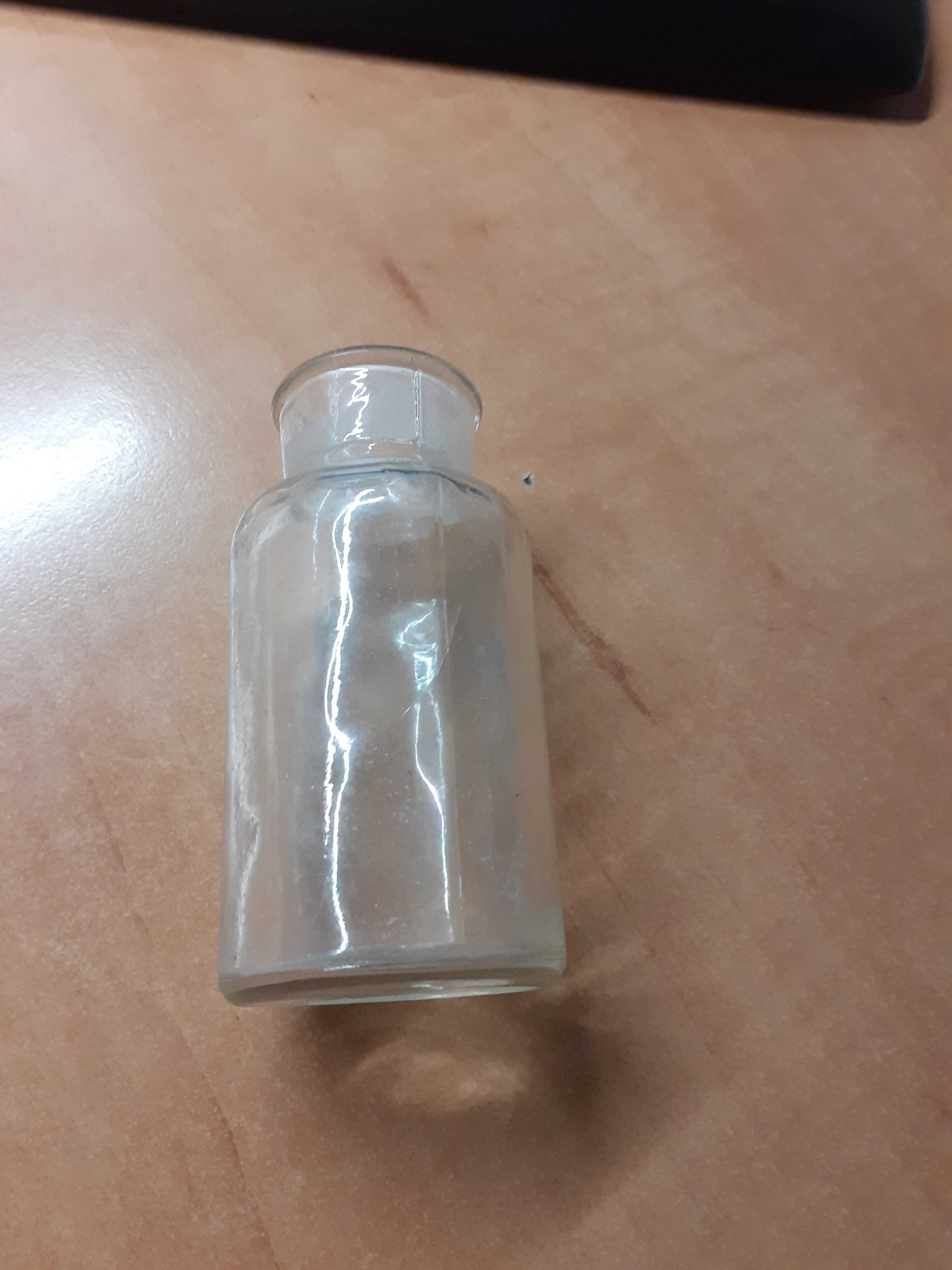 Stare szkło, laboratoryjne/apteczne fiolki, 19zł/szt. mam  26 szt