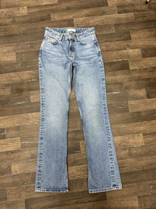 Джинси Mango , середня посадка , кльош до низу, розмір 34 на xs-s