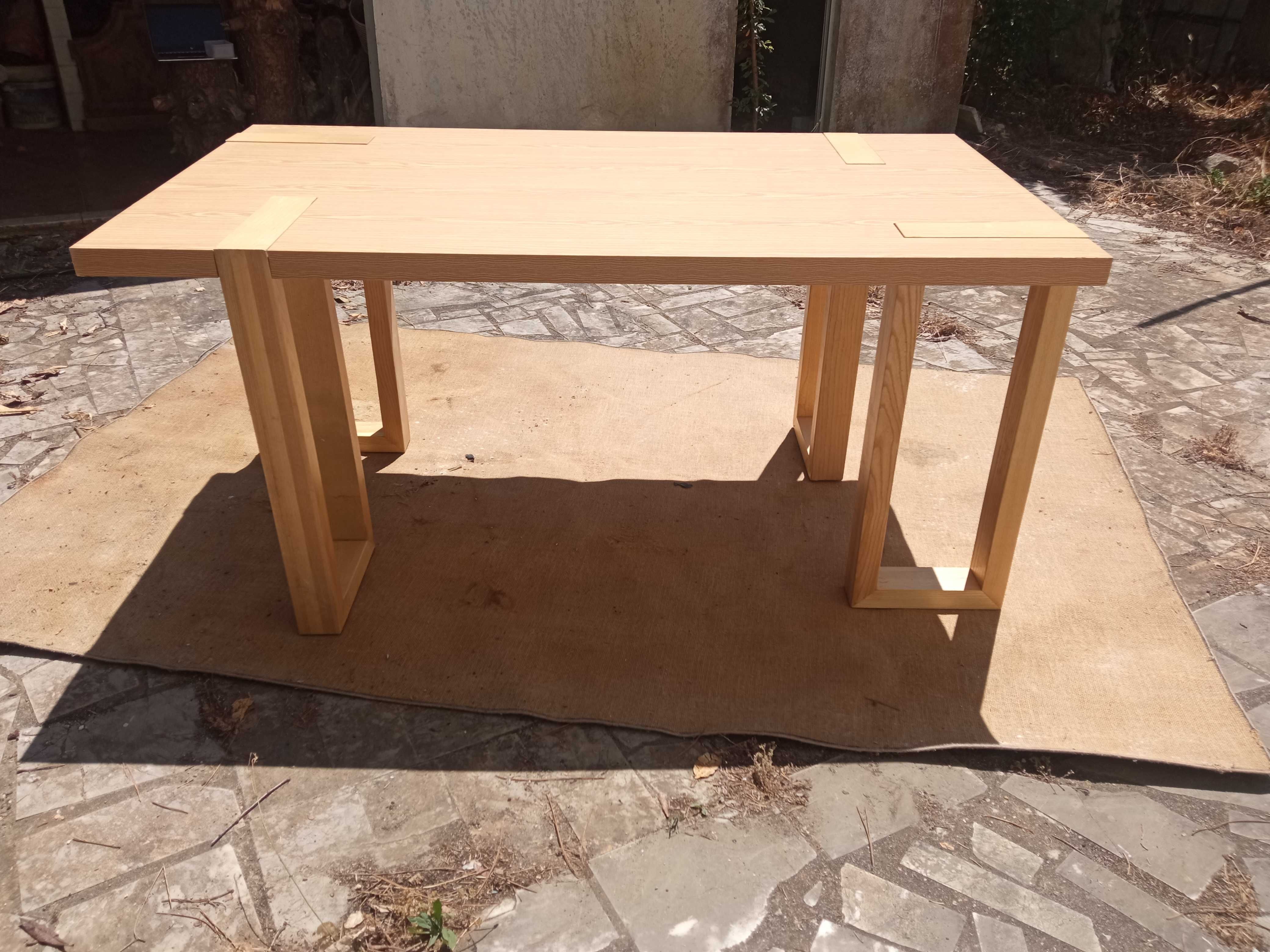 Mesa madeira maciça Conforama