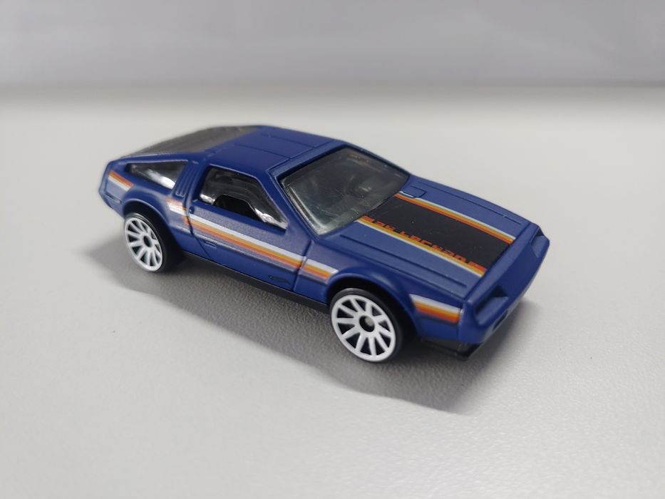 Hot wheels DMC DeLorean
