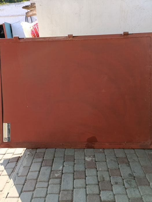 Продам гаражные ворота