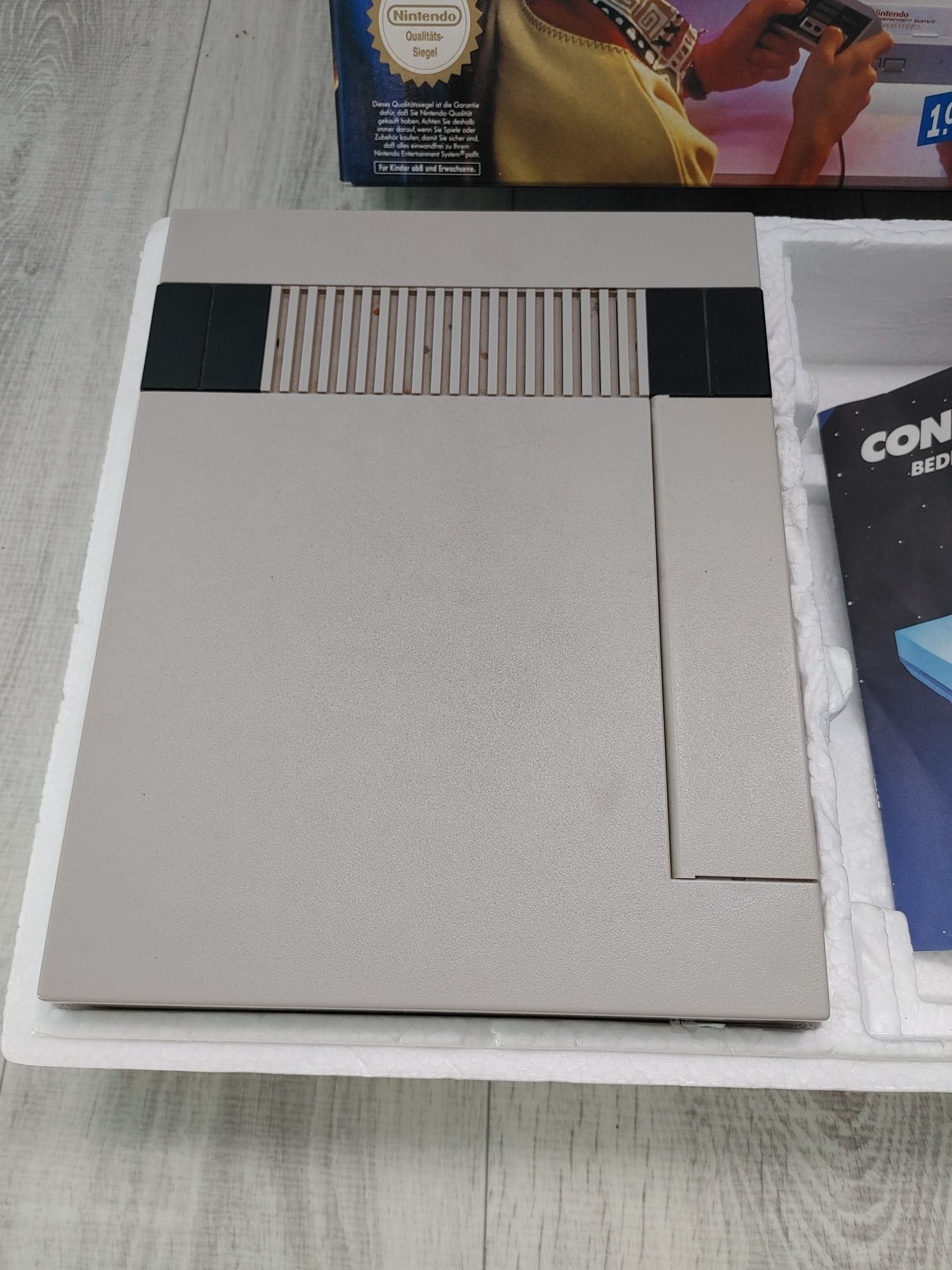 Nintendo NES Konsola Zestaw w Opakowaniu w db Stanie Sprawna SPRAWDŹ