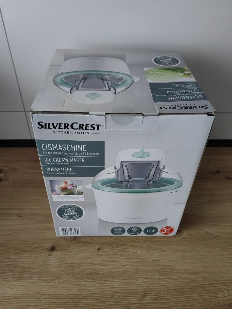 Maszynka robot kuchenny do robienia lodów***