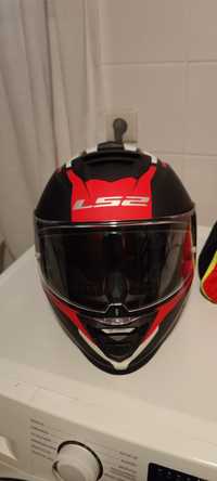 Capacete LS 2 storm masculino 
Com cap