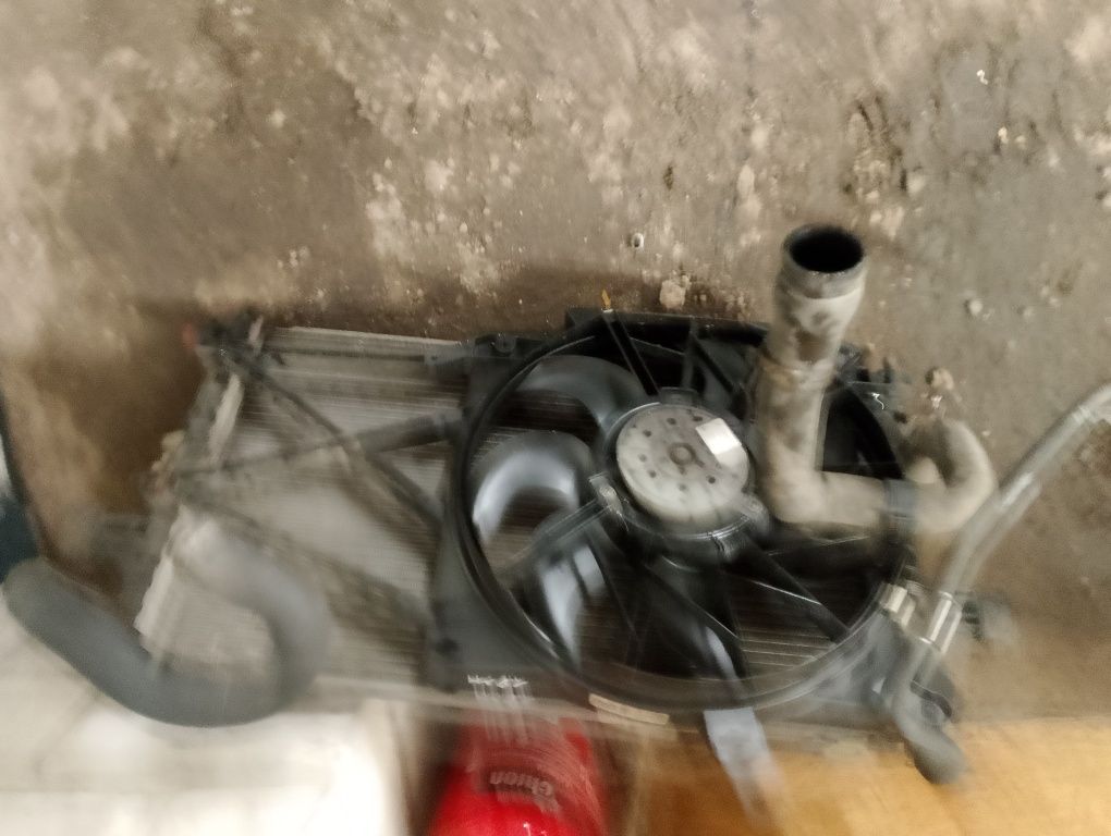 Chłodnice opel astra h 1.8 1.6 komplet