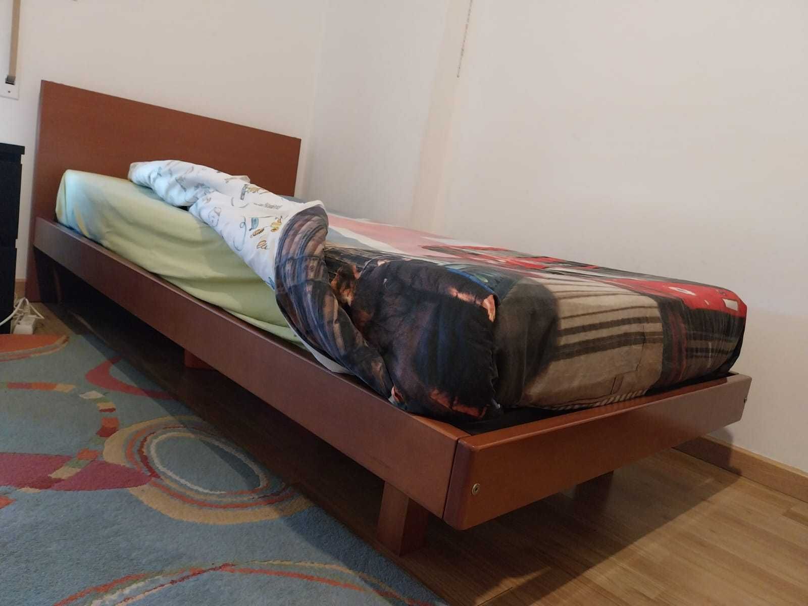 Cama de solteiro c/ colchão + estrado
