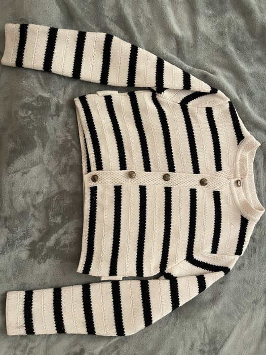 Укорочена Кофта в полоску , в гарному стані 9/10 , розмір xs-s