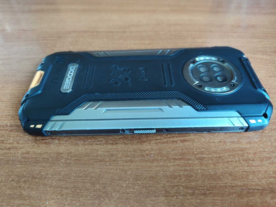 smartfon DOOGEE S96 Pro + słuchawki SONY
