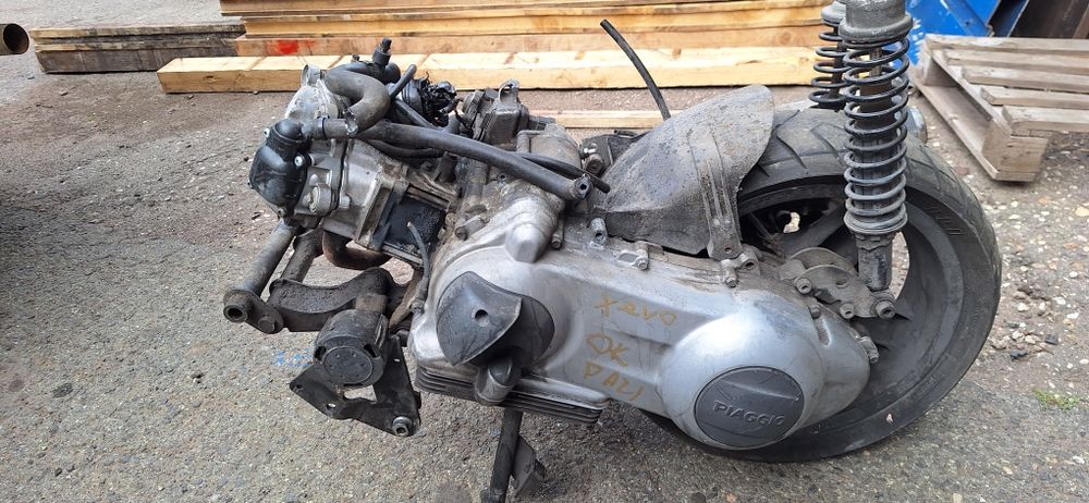 Piaggio Xevo 125 Silnik kompletny gwarancja