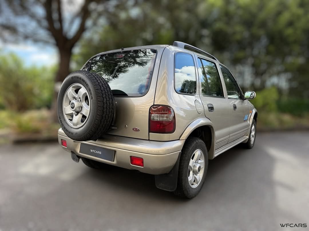Vendo Kia de janeiro de 2000